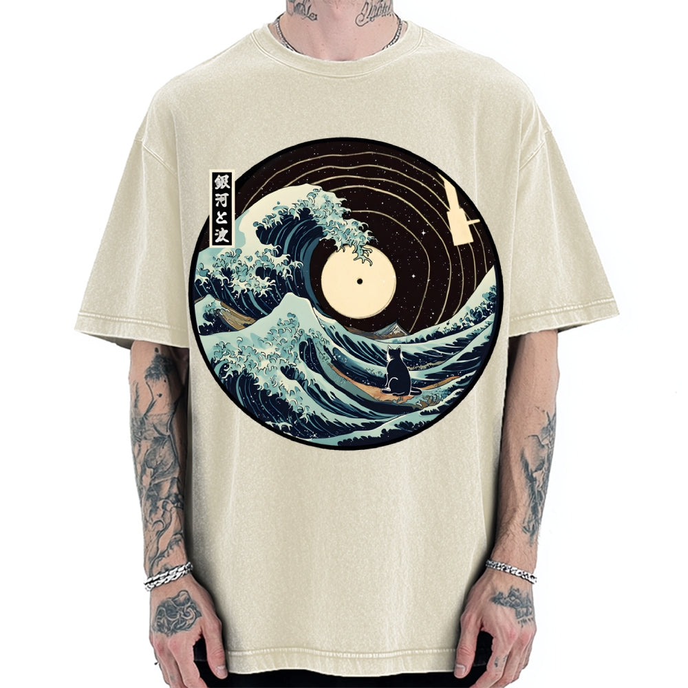 The Solitary Wanderer Cat Vintage Washed T-shirt
