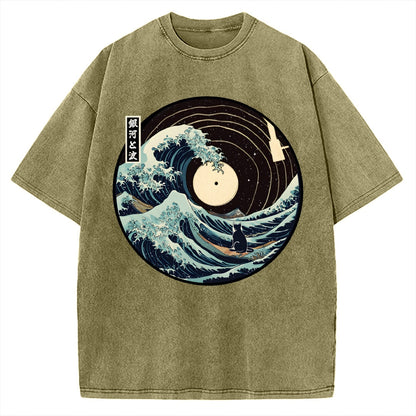 The Solitary Wanderer Cat Vintage Washed T-shirt
