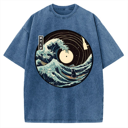 The Solitary Wanderer Cat Vintage Washed T-shirt