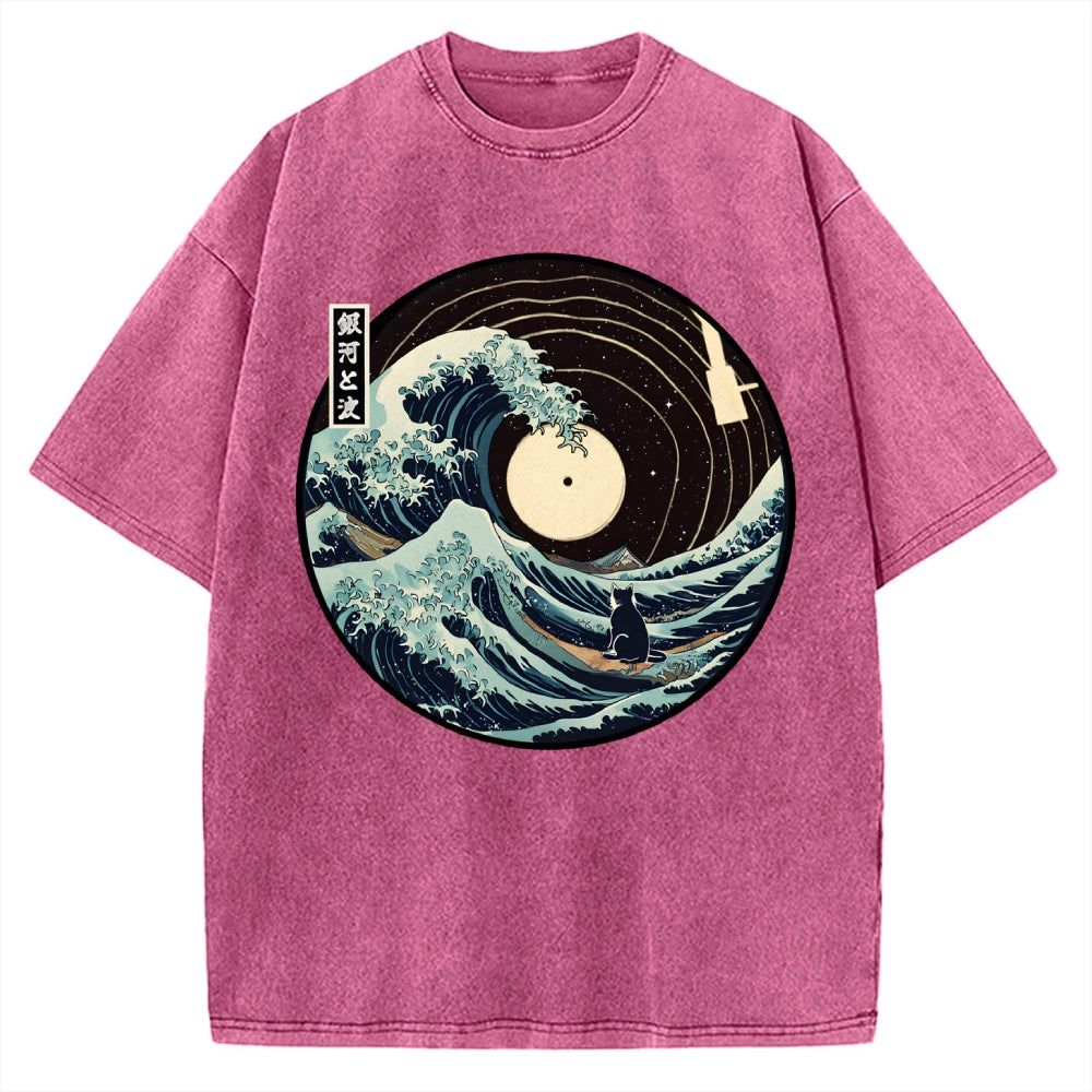 The Solitary Wanderer Cat Vintage Washed T-shirt